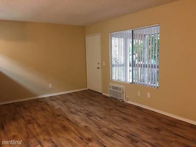 Main picture of 20358 Saticoy St