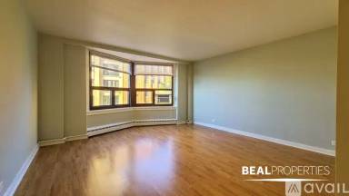 Main picture of Wellington Place Apartments