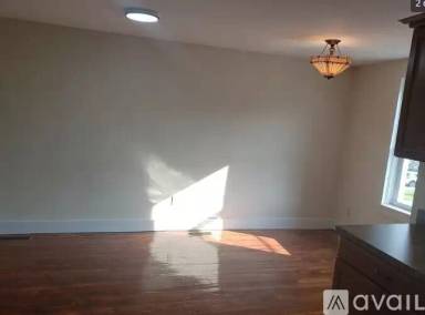 Main picture of 125 Wheeler St