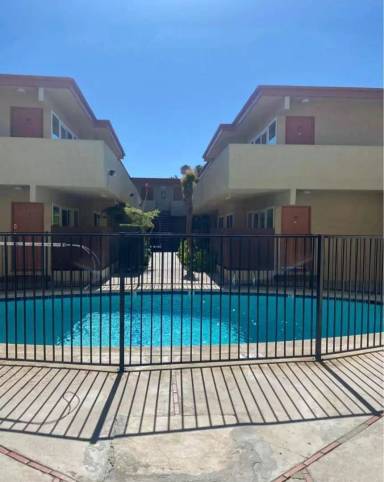 Main picture of 8540 Willis Ave