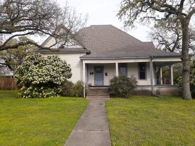 Main picture of 1708 Bolivar St