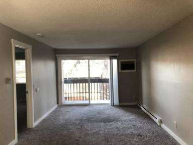 Main picture of 707 S CANNON ST