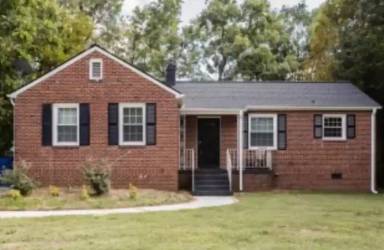 Main picture of 320 W Gilbreath St