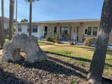 Main picture of 521 University Blvd