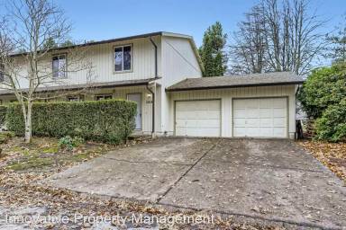 Main picture of 2014 NE Darby St