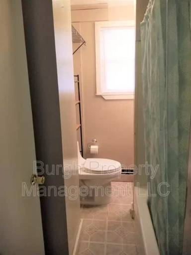 Main picture of 426 2nd St