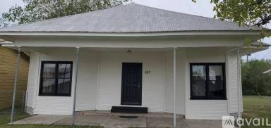 Main picture of 307 W Dallas Ave