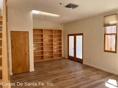 Main picture of 1012 Marquez Pl