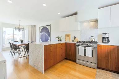 Main picture of 75 Hancock St