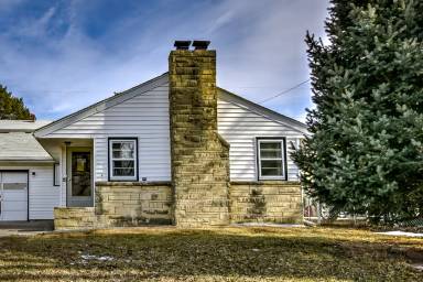 Main picture of 4401 N 53rd St