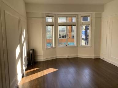 Main picture of 3600 20th St