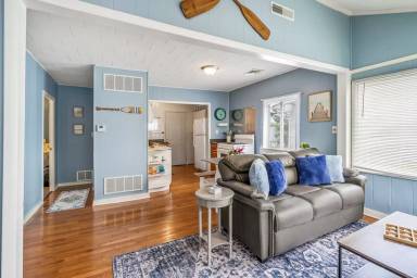 Main picture of 1205 S Channel 1 Ln