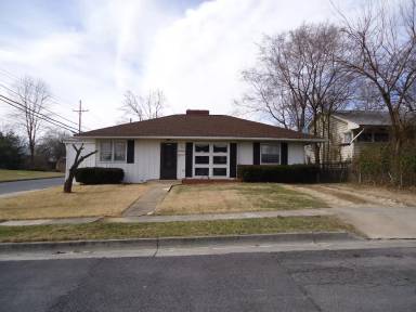 Main picture of 201 Molden Dr