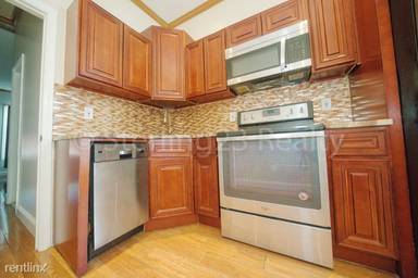 Main picture of 3043 12th St