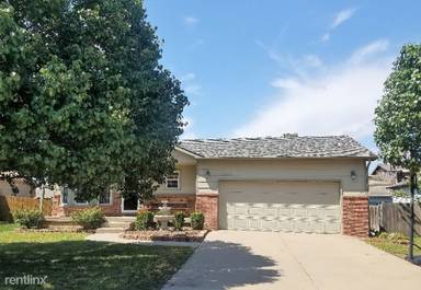 Main picture of 11506 W Lotus St