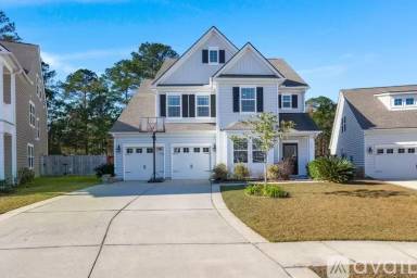 Main picture of 9821 English Elm St
