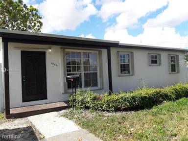 Main picture of 10801 SW 40th Ter