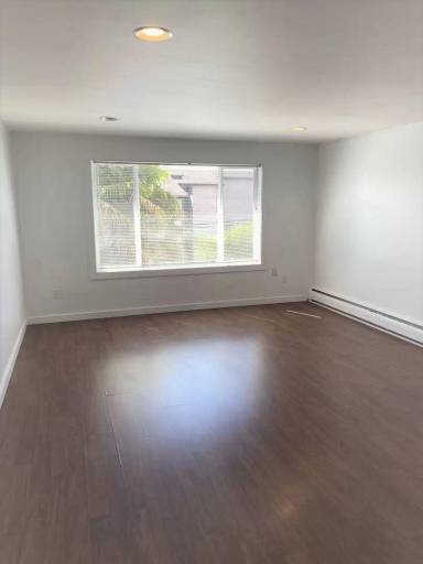Main picture of 2232 Franklin Ave E