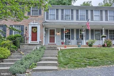 Main picture of 802 Rockwood Dr