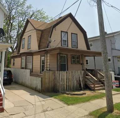 Main picture of 253 Jones St