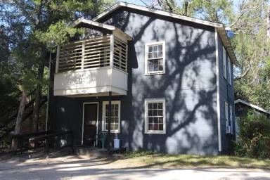 Main picture of 803 Rosedale Ave