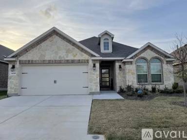 Main picture of 1440 Green Valley Way