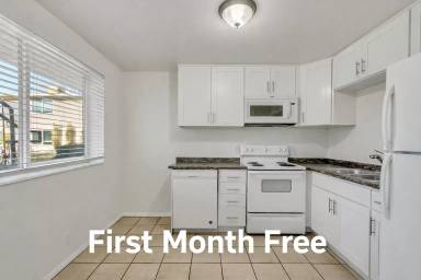 Main picture of Delmar Gardens - 2111A