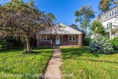 Main picture of 170 E Green St