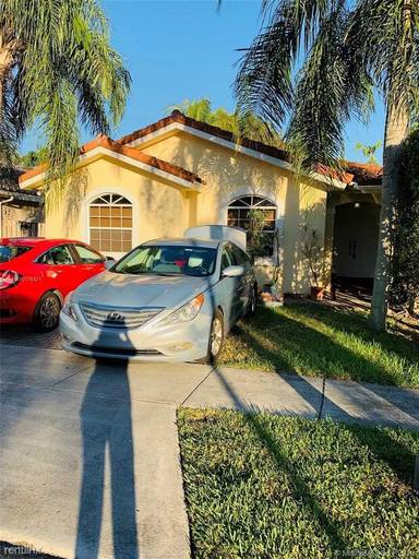 Main picture of 7505 SW 108th Ave