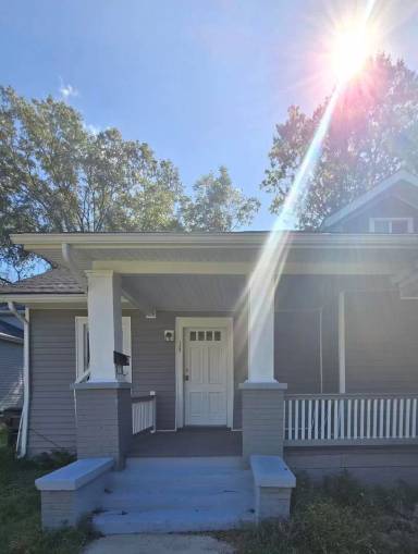 Main picture of 127 Lafayette Ave