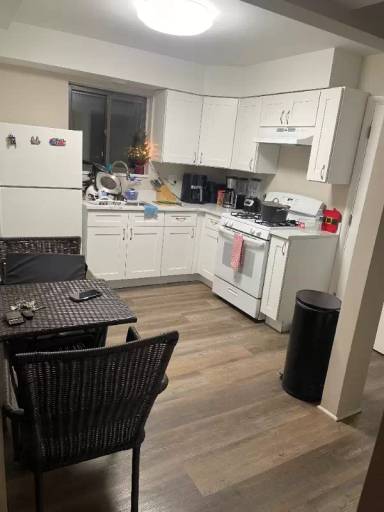 Main picture of 9462 Lawrence Ct