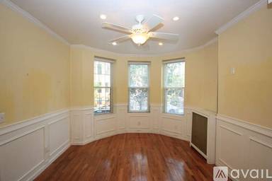 Main picture of 5833 69th Ave