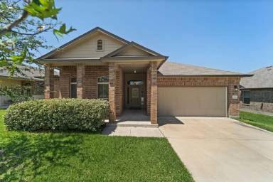 Main picture of 1305 Stonewall Rdg