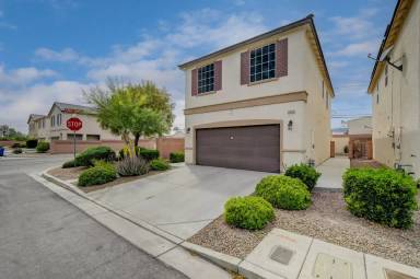 Main picture of 5663 Foxglove Fields St