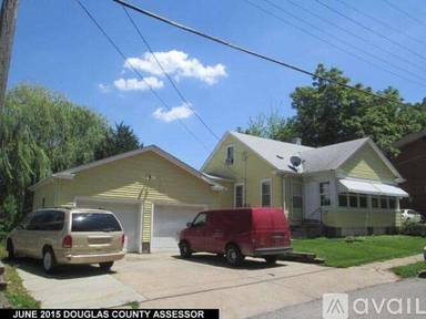 Main picture of 1017 N 47th Ave