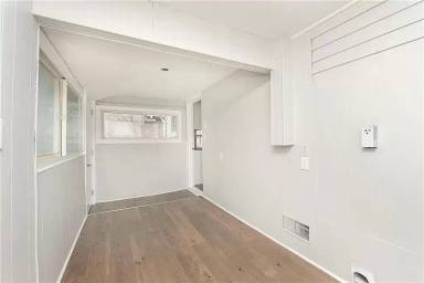 Main picture of 1209 N Kealing Ave