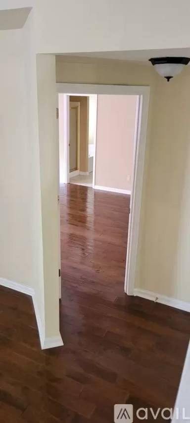 Main picture of 5136 Bay Overlook Dr