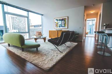 Main picture of 436 E Grand Ave