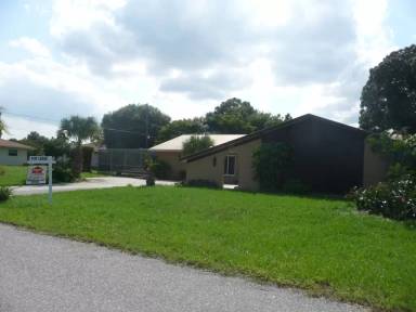Main picture of 3171 Fulton St