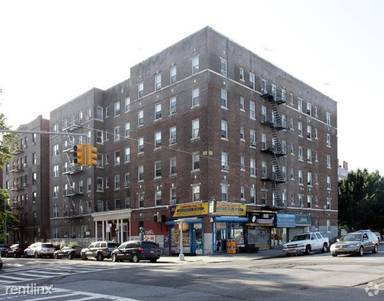 Main picture of 102 Brooklyn Ave