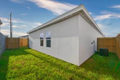 Main picture of 4217 Walnut Ave