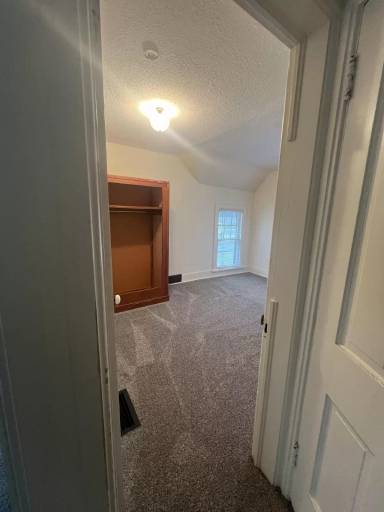 Main picture of 310 6th Ave NW