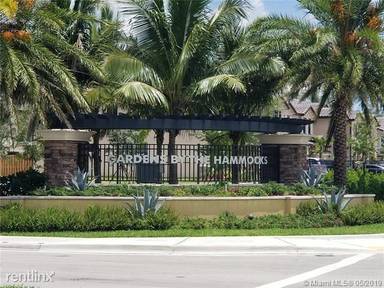 Main picture of Garden Estates at the Hammocks