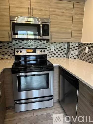 Main picture of 222 Sidonia Ave