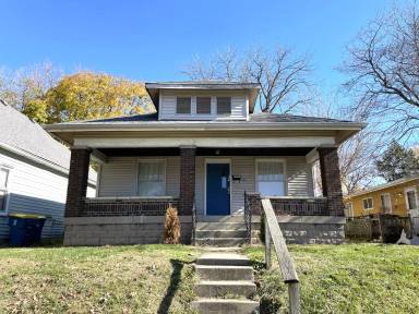 Main picture of 1541 Spruce St