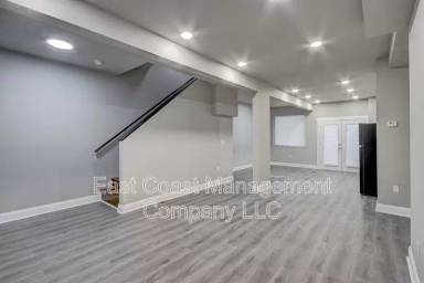Main picture of 2619 Loyola Northway