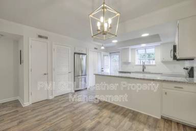 Main picture of 119 Spring Place Dr