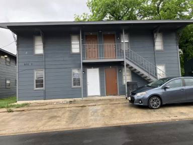Main picture of 602 N 2nd St