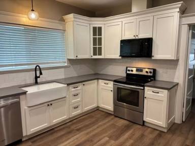 Main picture of 308 W Walnut St