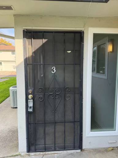 Main picture of 8959 El Mirador Dr